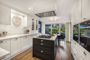 Dining Kitchen- click for photo gallery